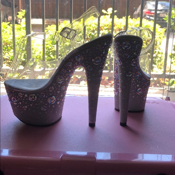 Bejeweled Pleasers - Picture 4 of 4